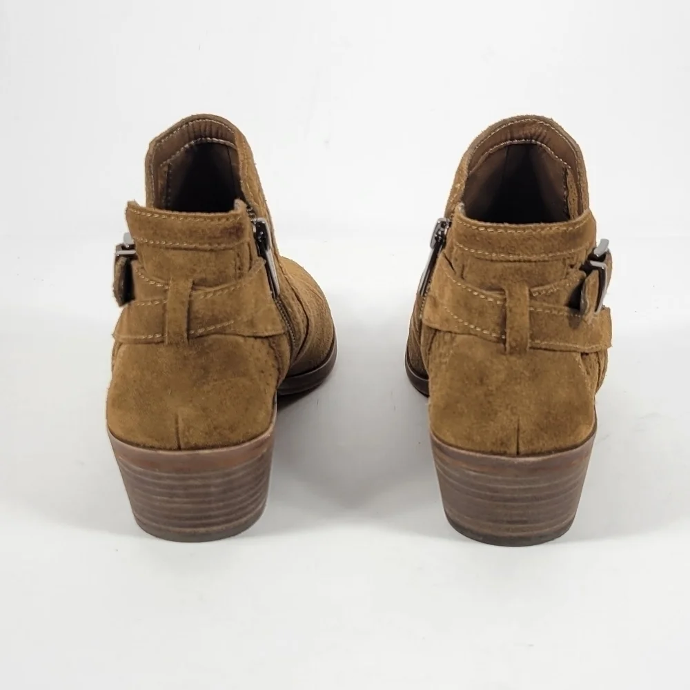 Vince Camuto Suede Booties #349 Size 9.5M